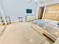 707@Marbella 2Bedroom Beachfrom Apt