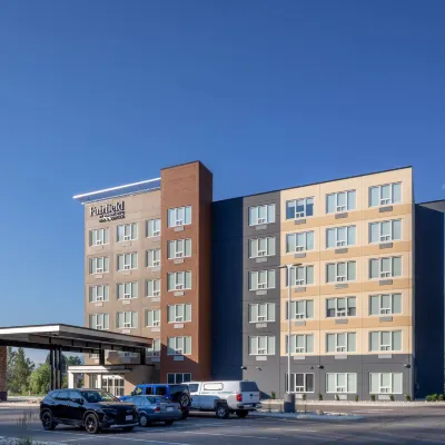 Fairfield Inn & Suites Revelstoke Hotels near Revelstoke Mountain Resort