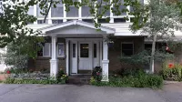 Columbine Inn Hotels in Georgetown