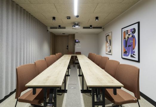 큐부스 호텔 카토비체