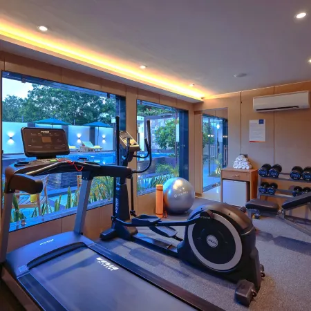 Royale Sarovar Portico Agra