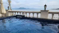 Yeosu Sound of Music Pension - Private Pool