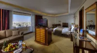 فندق الرويال Hotels near الحرية مول