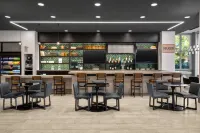 Hyatt Place Iowa City Downtown - bar