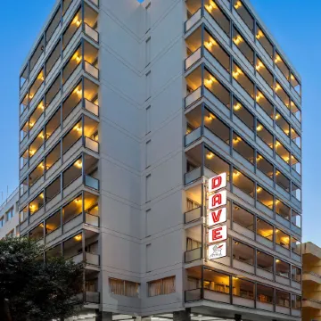 Max Brown Downtown Athens