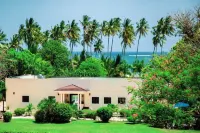 Mzima Beach Residences - Diani Beach Hotels in Chale Island