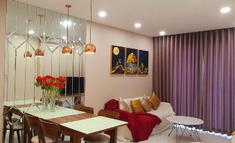 Granola Apartment at Suoi Loi old and cozy street