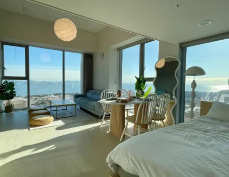 In the Moon No. 4 Отели рядом с достопримечательностью «Incheon Open Port Museum»