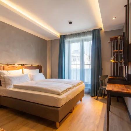 Unsöld's Factory Hotel Отели рядом с достопримечательностью «Резиденция»