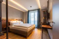 Unsöld's Factory Hotel Hotels near Caffe Classico