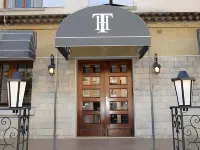 Hôtel le Tivoli Các khách sạn ở Chateau-Arnoux-Saint-Auban