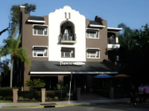 The EO Inn - Downtown Orlando Hotels near Lake Eola Park