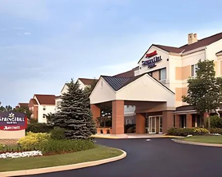 Fairfield Inn & Suites St. Louis Chesterfield Hotels in Chesterfield
