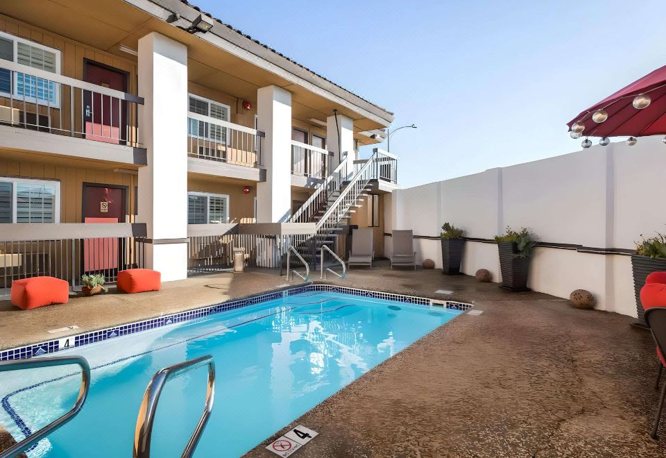 Rodeway Inn San Jose Hwy-101 Tully Rd Exit