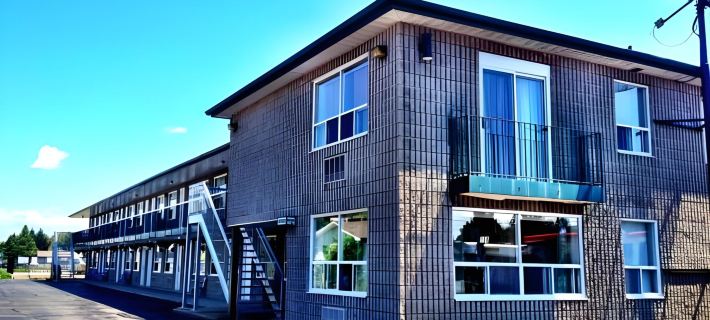 Angus Inn Motel Hotels in Simcoe County