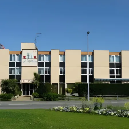 Brit Hotel Toulouse Colomiers – L’Esplanade