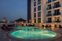 Hyatt Place Dubai Jumeirah Residences - Pools