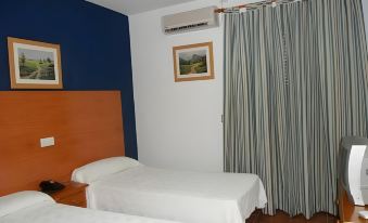 Hostal Villa