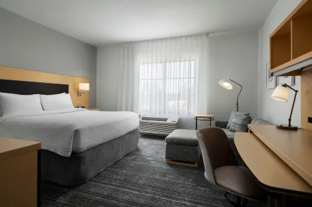 TownePlace Suites San Jose Santa Clara Отели рядом с достопримечательностью «Калифорниас Грэйт Америка»