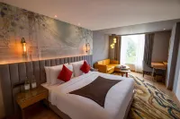 Golden Tulip Bhopal Hotels in 