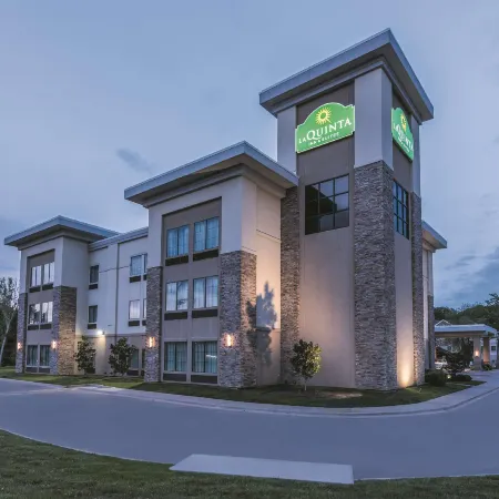 La Quinta Inn & Suites by Wyndham Tyler - University Area