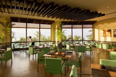 レストラン デュシット ビーチリゾート グアムの写真