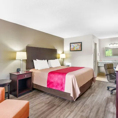 Brentwood Inn & Suites - Lynchburg Hotels near Walmart Supercenter