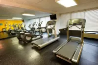 Park Inn by Radisson Sharon فنادق في Shenango Township