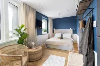 Boutique Hotel RABBIT HOLE Hotels near Park Miejski