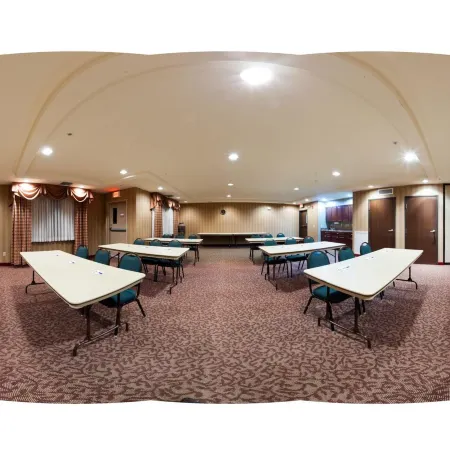 Holiday Inn Express SHOW LOW by IHG
