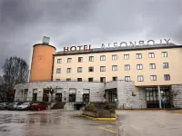 Hotel Alfonso IX Hotels near Sarria