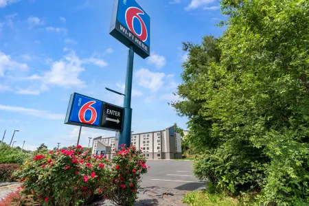 Motel 6 York, PA - North Отели в г. Манчестер Тауншип