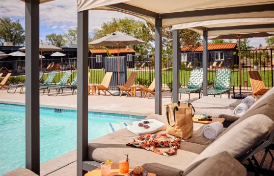 位於NAU/市中心附近的High Country汽車旅館