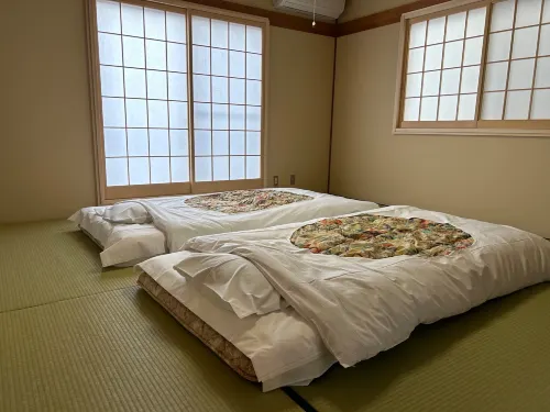 Private Guest House for Groups and Families Hotels in Fujiyoshida