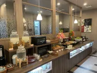 HOTEL ROUTE-INN HIRATSUKAEKI KITAGUCHI - breakfast