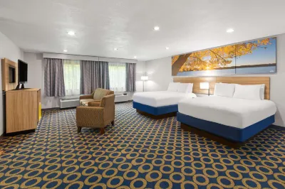 Days Inn by Wyndham Wauseon فنادق في Dover Township