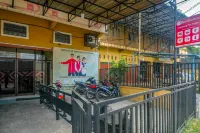 紅多茲飯店@棉蘭郵政路口 Deli Tua Timur住宿飯店