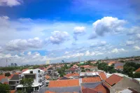 RedDoorz at K23 Rungkut Madya Hotels in Rungkut