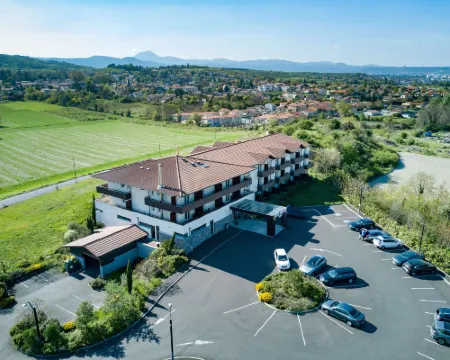Best Western Plus Hotel Gergovie Hotels in Auvergne
