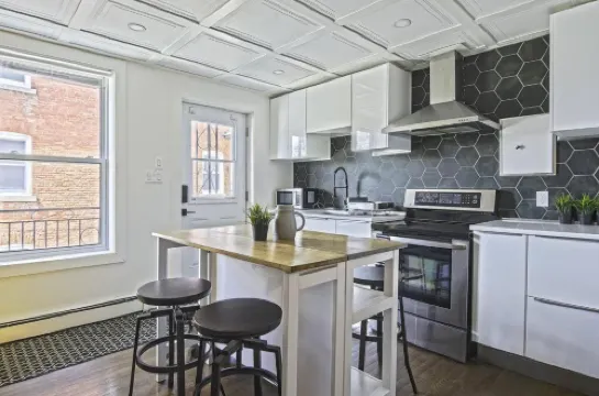 Sherby Prestige - Parking, King Bed, Sleeps 6