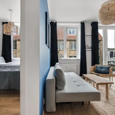 Brik Apartment Hotel アマゲール海浜公園周辺のホテル