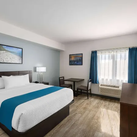 Travelodge by Wyndham Marathon