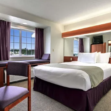 Microtel Inn & Suites by Wyndham Bridgeport