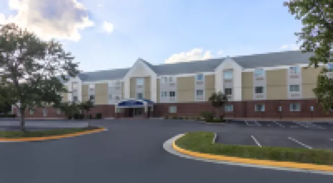 Candlewood Suites COLONIAL HEIGHTS-FT LEE by IHG