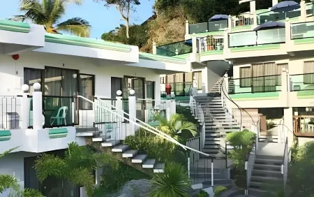 Turtle Inn Resort