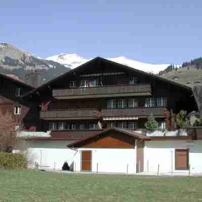 Kronenplatz 6 # 2 Hotel Exterior