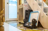 Lala Land Pet Friendly Pension