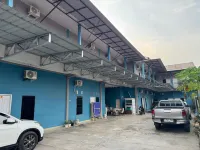 RedDoorz Syariah at Mja Residence Duri