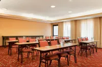 Courtyard Peoria Hotels in Peoria