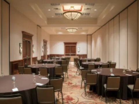 มอร์แกนทาวน์ แมริออท ที่วอเตอร์ฟรอนท์เพลซ โรงแรมในมอร์แกนทาวน์